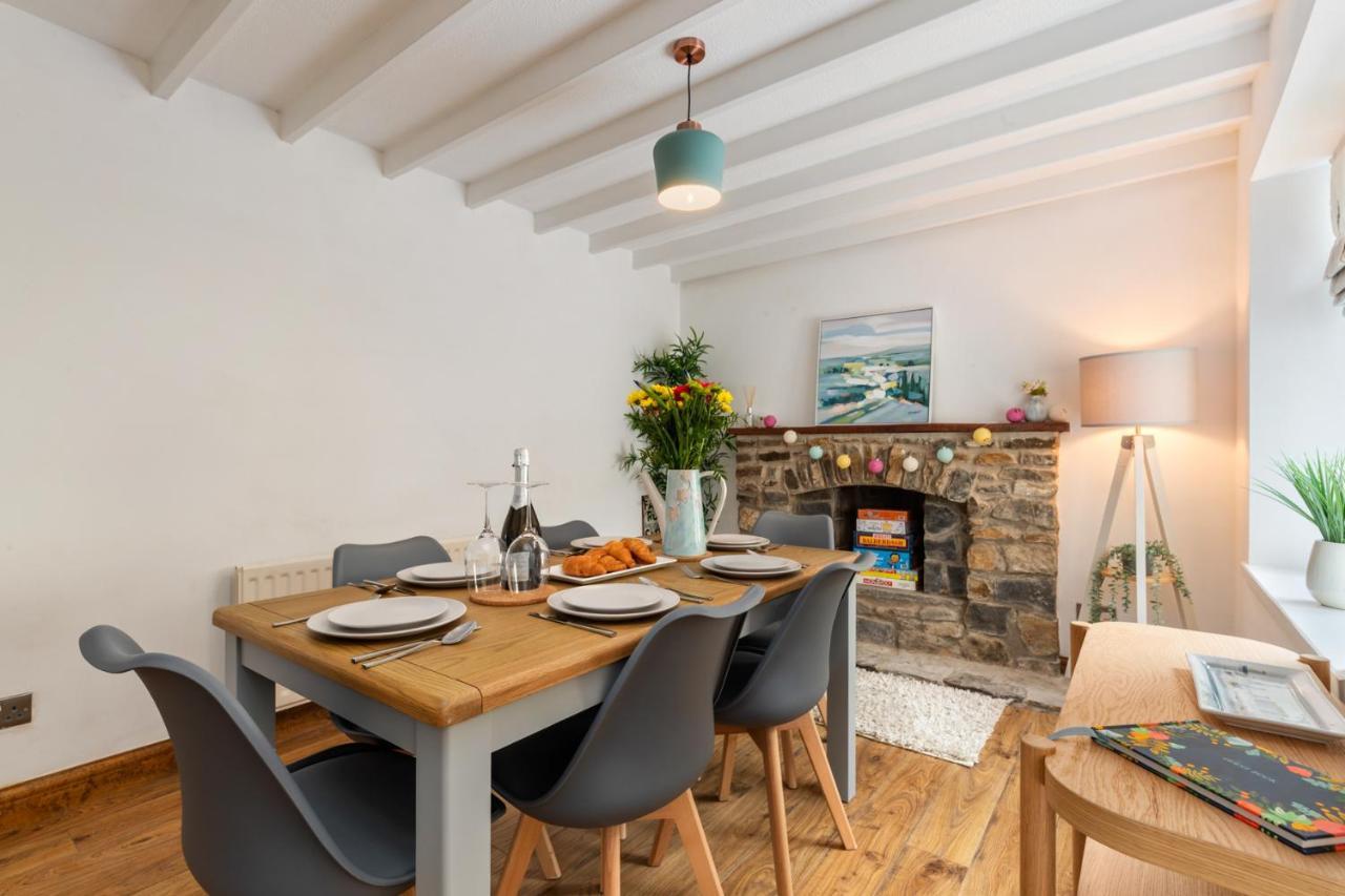 Ivydene - Beautiful Cottage, Stone Throw From Beach, Wonderful Sea Views Saundersfoot Ngoại thất bức ảnh